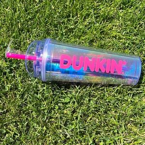 Brand new 2023 Dunkin’ Donuts tumbler with pink straw